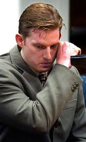 Longo&#39;s attorney Steve Krasik at left. (Bruce Ely/The Oregonian). Christian Longo shows emotion as he listens to Judge Robert Huckleberry read the charges ... - longo5