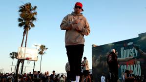 Nate Diaz, Cowboys Legend Michael Irvin Show Love at Rousey-Carano Open Workout in Trending Video