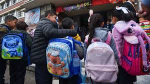 Suspenden clases en estados por llegada del frente frío 19