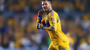 Guido Pizarro da importante información sobre Gignac y Tigres