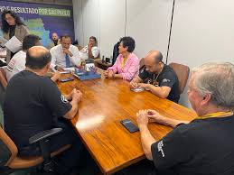 Paulo Alexandre articula MP para fortalecer caminhoneiros no país