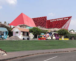 Gambar Batu Secret Zoo Malang