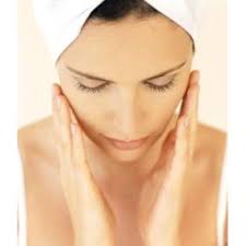 Proper Makeup Tips for Facial Acne