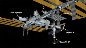 SpaceX Dragon Undocks from ISS, Begins Earth Return