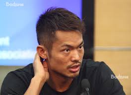 lin-dan-6763. Badminton&#39;s biggest superstar Lin Dan took some time out from his victory lap in China following his success at the Wang Lao Ji BWF World ... - lin-dan-6763