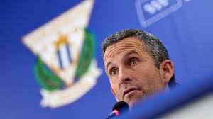 Oca: “El colchón con el pozo es liberador… pero tenemos que cerrar la salvación cuanto antes”