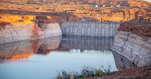 Human remains found near houseboat on Lake Powell amid rapidly shrinking water levels