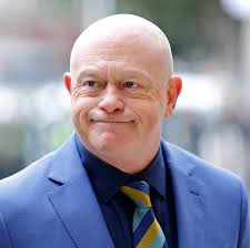 Celebrity Traitors star Ross Kemp to front new documentary on Nazis - Bucks Free Press