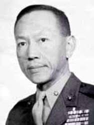 Kurt Chew-Een Lee. Place of Birth: California, San Francisco Home of record: Sacramento California Born Chew-Een Lee, he subsequently changed his name to ... - 5719
