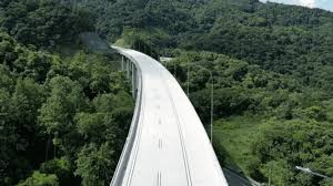 Rotas alternativas para fugir do trânsito rumo ao Litoral Norte de SP