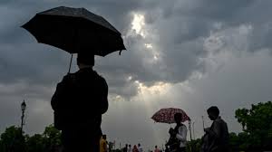 The Great Indian Weather Divide: Monsoon Progress Meets Heatwave Fury