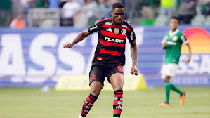 Flamengo Dominates Bragantino! Title Race Heats Up! 🔥⚽️