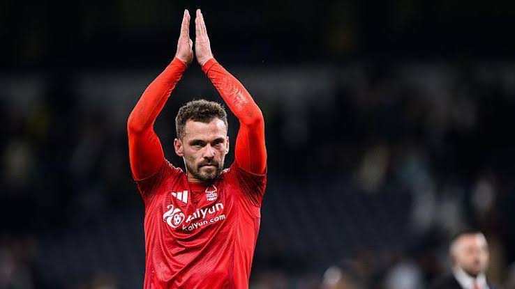 Nottingham Forest news: Harry Toffolo issues heartfelt thank you club and  fans - BBC Sport