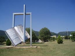 Το γιγαντιο βιβλιο των Ιωαννίνων