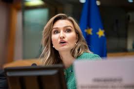 Ruotsin hallitus varoitti polttoainepulasta: Kannattaa jättää lentoliput ostamatta