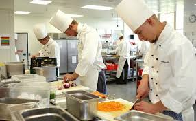 Risultati immagini per cuoco