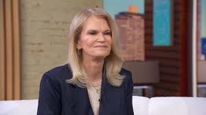 martha raddatz
