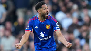 Fulham 1-1 Man Utd: Matheus Cunha's deflected shot cancels out Lisandro Martinez horror own goal in draw at Craven Cottage — Sky Sports