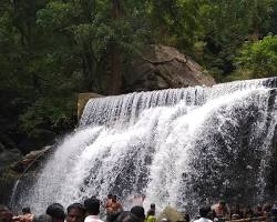Image of Suruli Falls, Theni