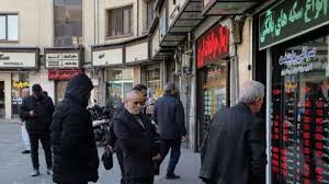 جهش قیمت دلار و طلا با افزایش نگرانی از فشار اقتصادی آمریکا