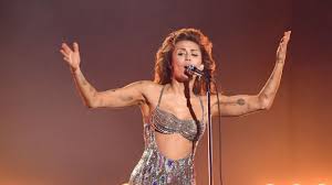 Hollywood Minute: Miley Cyrus dropping a new album… and her last name