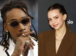 Bobbi Althoff's Panic Attack After Smoking with Wiz Khalifa: Viral Podcast Moment