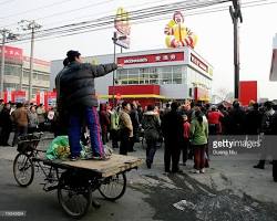 Image of first McDonald's drivethrough opens in Beijing