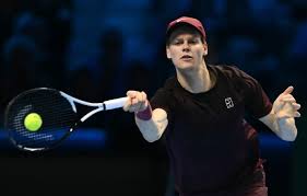 Sinner Dominates Shelton at ATP Finals, Alcaraz Honored