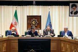 وضعیت این روزهای صاحبان بانک و ارز ؛ از اهمال تعمدی فرزین تا سکانداری بانک مرکزی از سوی همتی