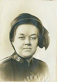 Ruth Moss 1913 ~ 1995. Mrs. Lieutenant Colonel Frank Moss (Ret) (Vida Ruth Farrington Moss (nee Orames) ) The Salvation Army - rorames-moss1950
