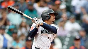 Mariners' Rivas Stealing the Show? Young's Starting Spot in Jeopardy! - Imagen ilustrativa del artículo