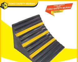 Gambar Truk Lowbed Wheel Chock