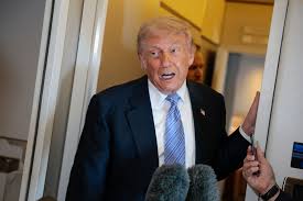 Trump langer ut mot Storbritannia: – De betaler en formue til Norge