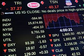 Zacks.com featured highlights include Halozyme Therapeutics, GigaCloud Technology, Lindblad Expeditions, Permian Resources and Chevron - Yahoo! Finance Canada