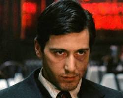 Michael Corleone (Al Pacino) in The Godfather resmi