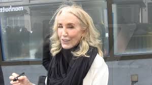 Felicity Huffman Takes Acting Advice From Her Daughter