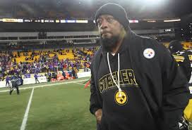 Steelers Reportedly Won't Fire Mike Tomlin Despite 'Ugly' Playoff Loss