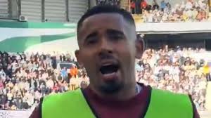Gabriel Jesus enfrenta torcedores abusivos do Man City depois que a estrela do Arsenal foi chamada de ‘Judas’ durante o aquecimento com o ex-clube