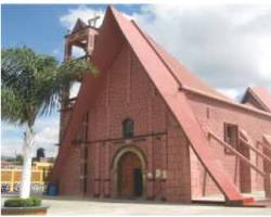 Imagen de iglesia católica Villa Guerrero Estado de México fachada