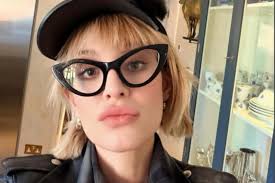 kelly osbourne