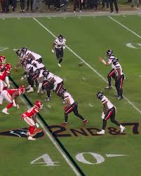 How Travis Kelce and the Chiefs reacted after Sunday’s back-breaking loss - The Athletic