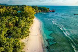 U.S. Issues Travel Advisory for Island Vacation Destination Due to Outbreak of Disease