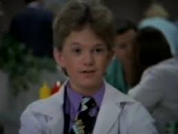 Neil Patrick Harris spielte den 14-jährigen Arzt &quot;Doogie Howser&quot; - wzwlQdePg3