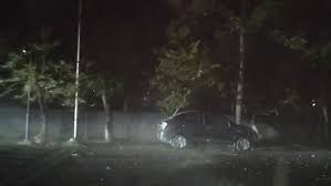 Massive Storm In Delhi And Nearby Areas, Power Cuts Reported