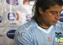 Roberto Cáceres fue la flamante primera incorporación oficial que realizó O&#39;Higgins de cara al Torneo de Clausura, sin embargo la contratación no llegó a ... - roberto_caceres
