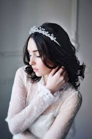 Resultado de imagem para PENTEADOS NOIVAS 2016