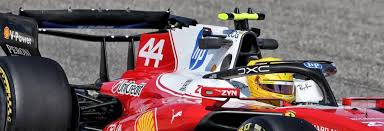 F1 hoje: Ferrari inova, Antonelli lidera e Bortoleto reage