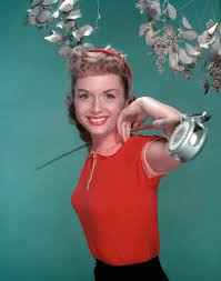 Résultat de recherche d'images pour "debbie reynolds"