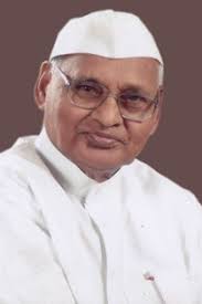 Ram Naresh Yadav was sworn-in as Governor of Chhattisgarh at Raj Bhawan, Raipur on 2 July 2014. Ram Naresh Yadav, Governor of Madhya Pradesh, has been given ... - Ram-Naresh-Governer