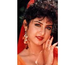 Divya Bharti : (Died on April 5, 1993) - bollywood-actors-mysterious-death_13703285870